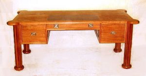 Ribbon Mahogany Trophy Room Executive Desk